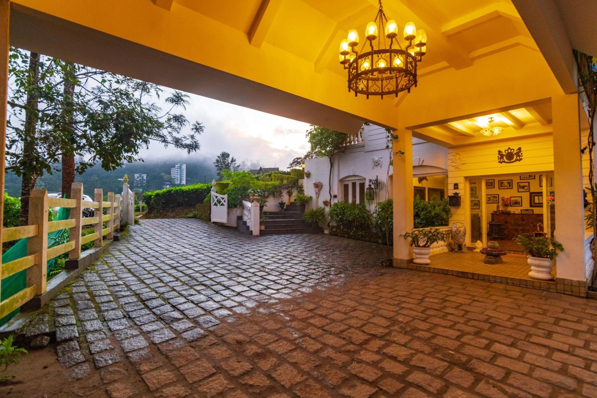 Tea Harvester Munnar Exterior photo